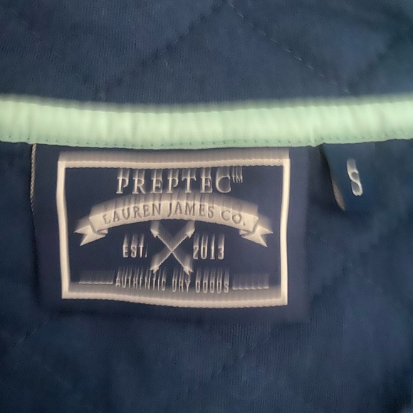 3/$20 Lauren James Quilted Pullover Navy/Aqua - Picture 10 of 12